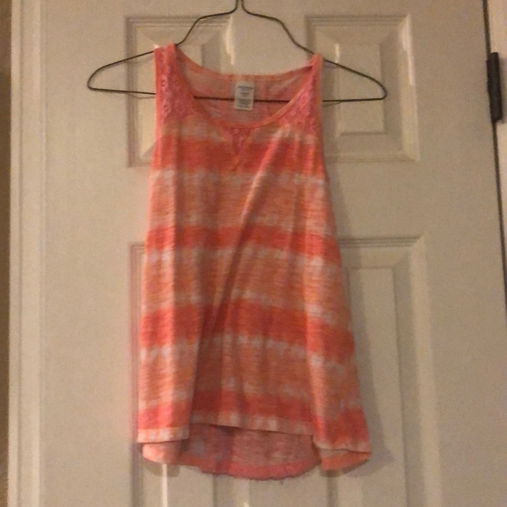 Arizona top